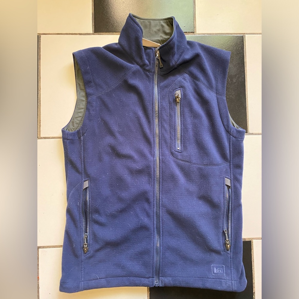 Rei fleece vest
